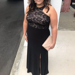 Black gown, size 14.
